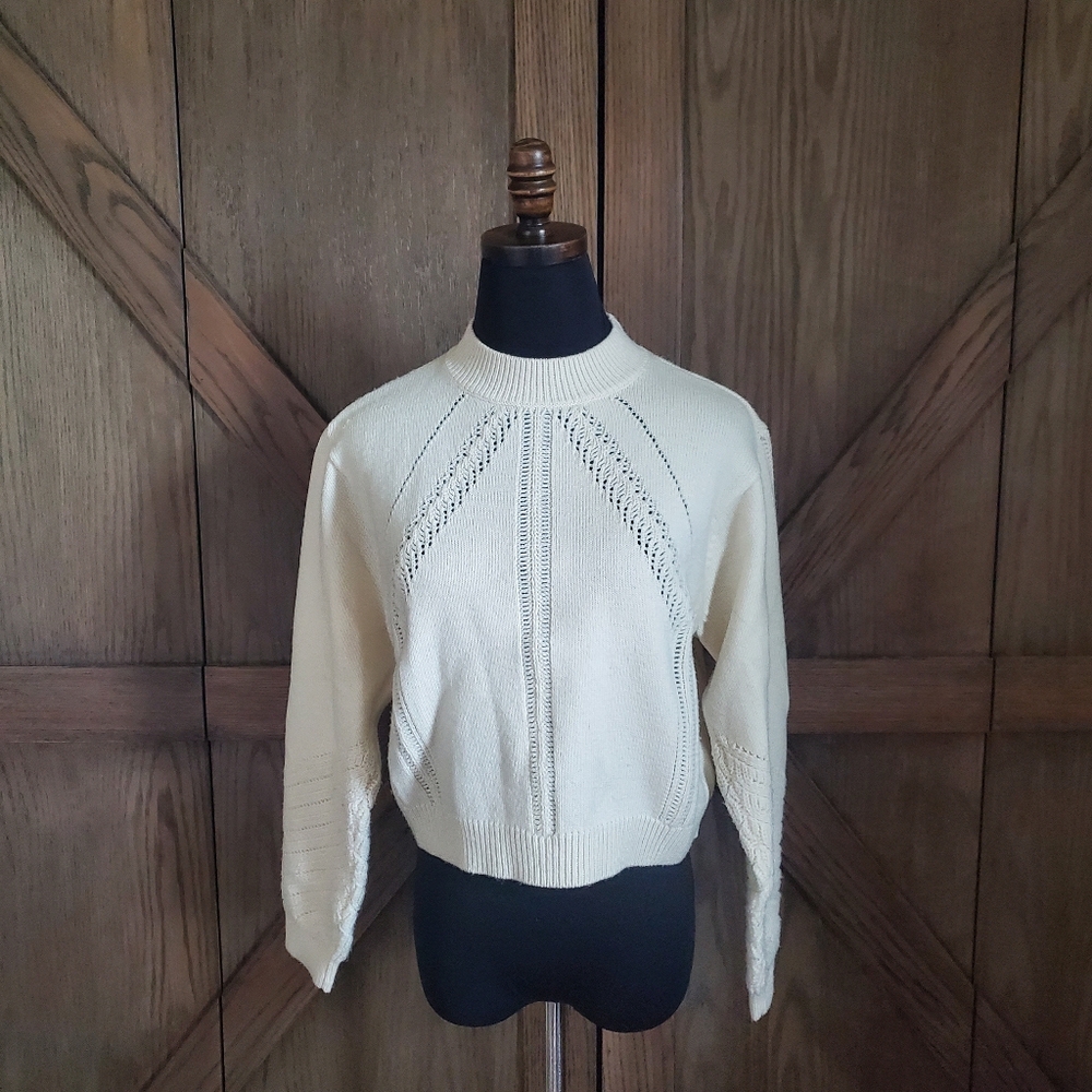 LAST CHANCE Club Monaco Cream Crew Neck Sweater